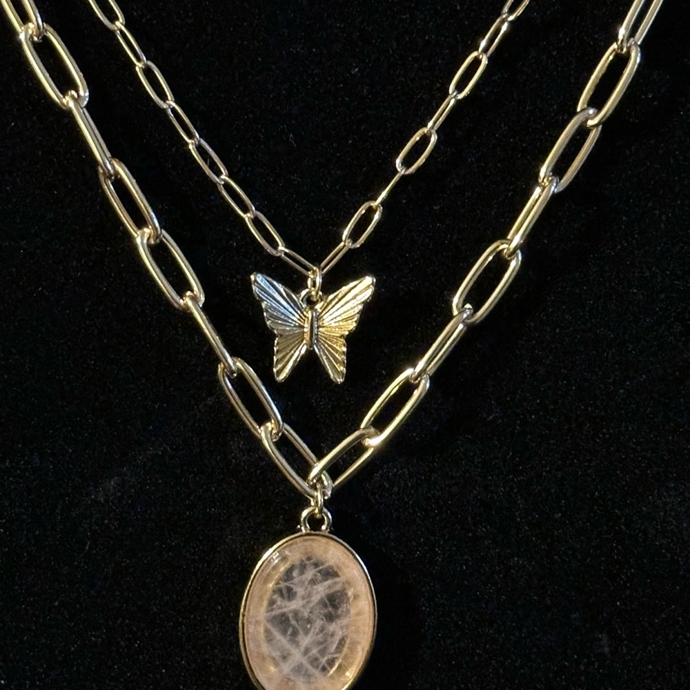 NWT Anne Marie Gold Layered Necklace with Butterfly Pendant - Picture 2 of 2